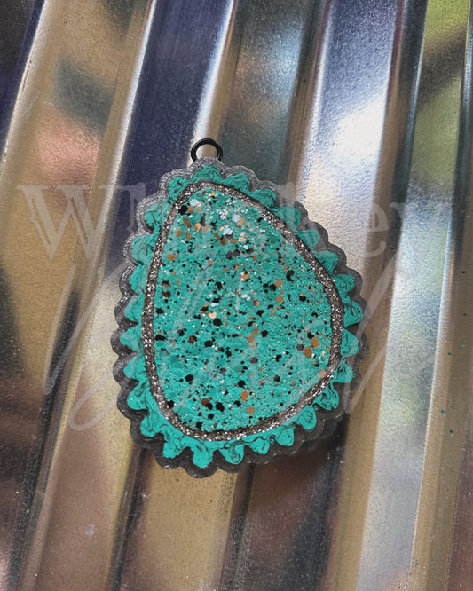 Turquoise stone freshie